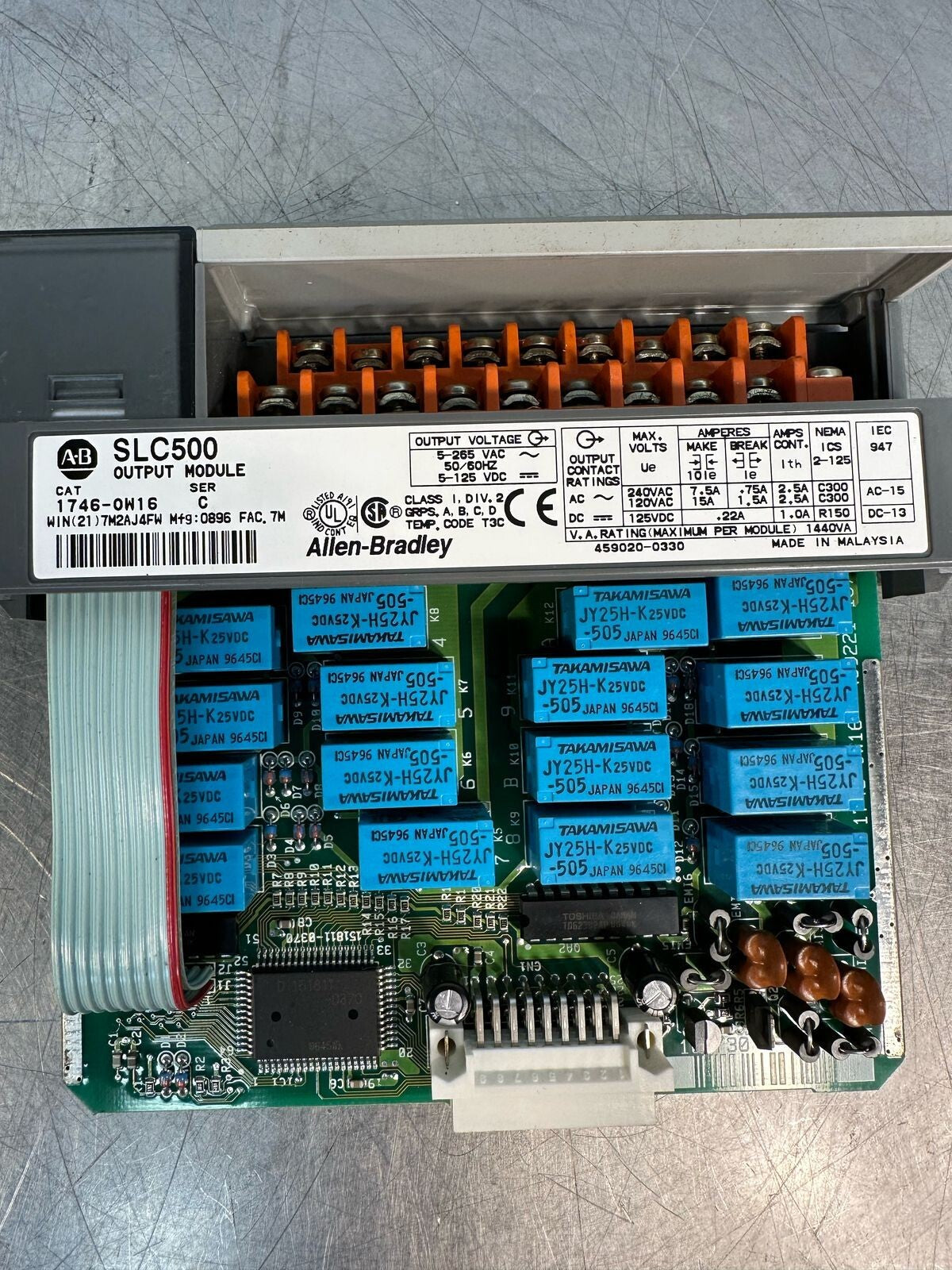 Ab 1746-0W16 /C SLC 500 Output Module 17460W16 (7.4.2)
