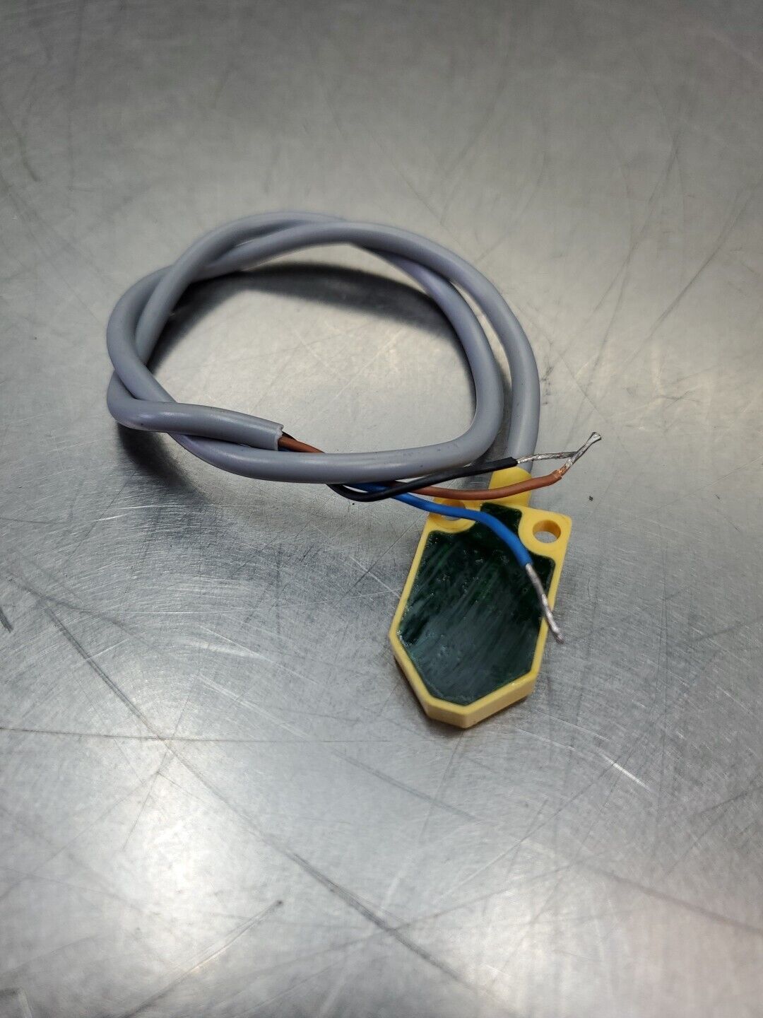 TURCK Bi3-Q06-AP6X2 10-30VDC 100mA Sensor. 5E-16