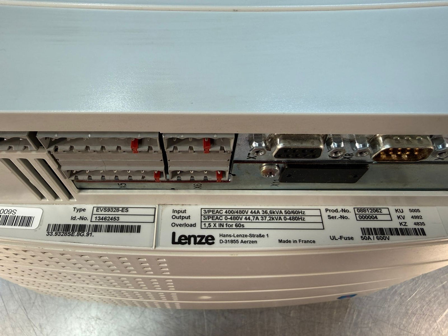 Lenze EVS9328-ES Servo Drive 13462453 / 08812062 (12.5.3)