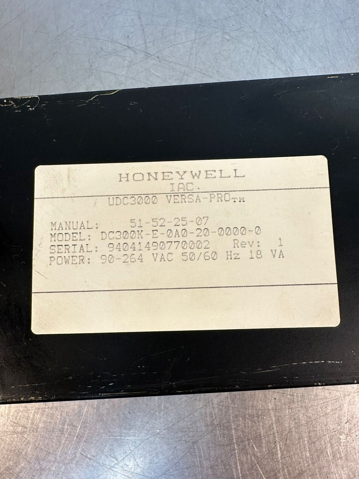 Honeywell UDC3000 Versa-Pro Temp. Control DC300K-E-0A0-20-0000-0 (4.2.5)