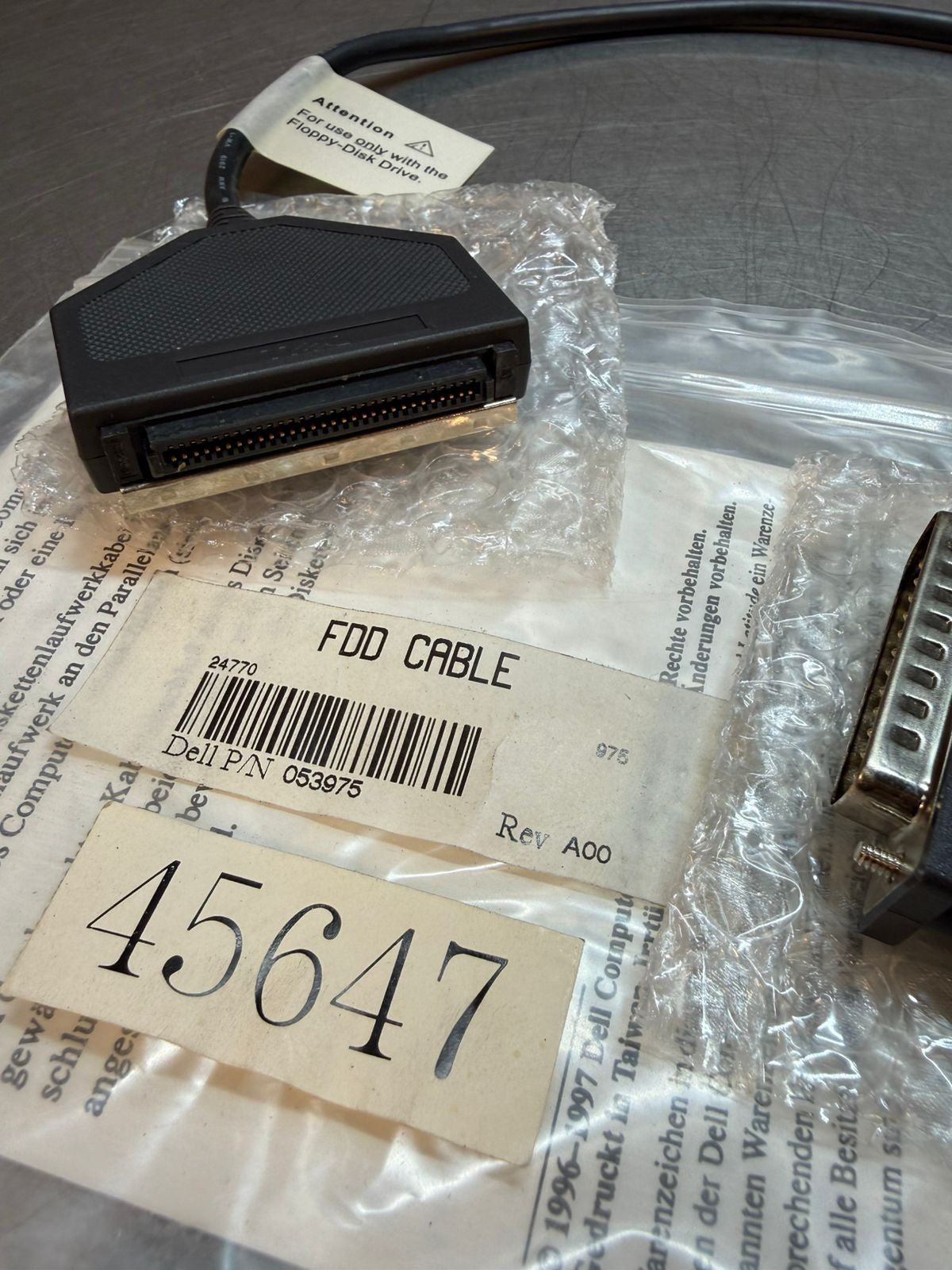 Dell FDD Floppy Cable 053975 Rev. A00 / 45647 NEW (7.3.2)