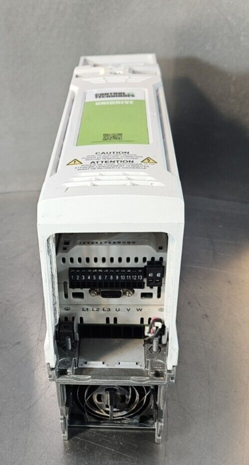 Control Techniques M702-03400045A 1.5/2.2 KW 380-480V (BIN553)