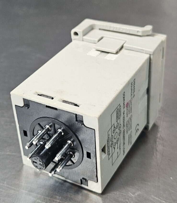 Omron DH48S-S Digital Programmable Time Relay Switch (BIN533)