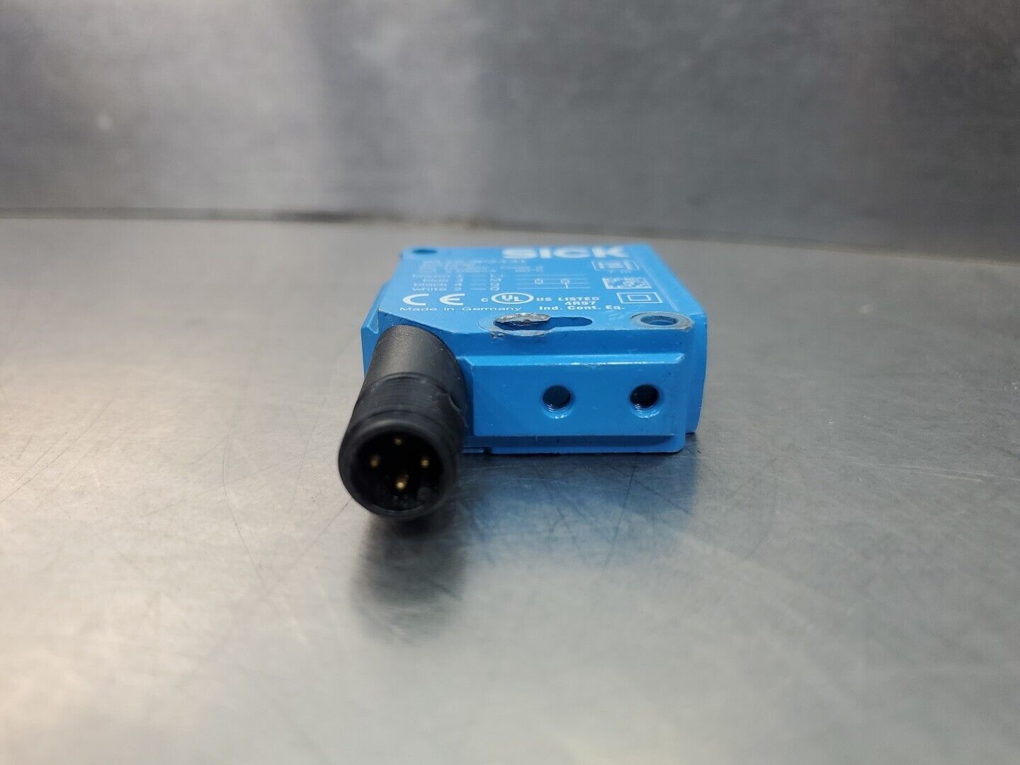 SICK WL12-3P2431 (1041436) Photoelectric Sensor, 10-30VDC 5E-5/5