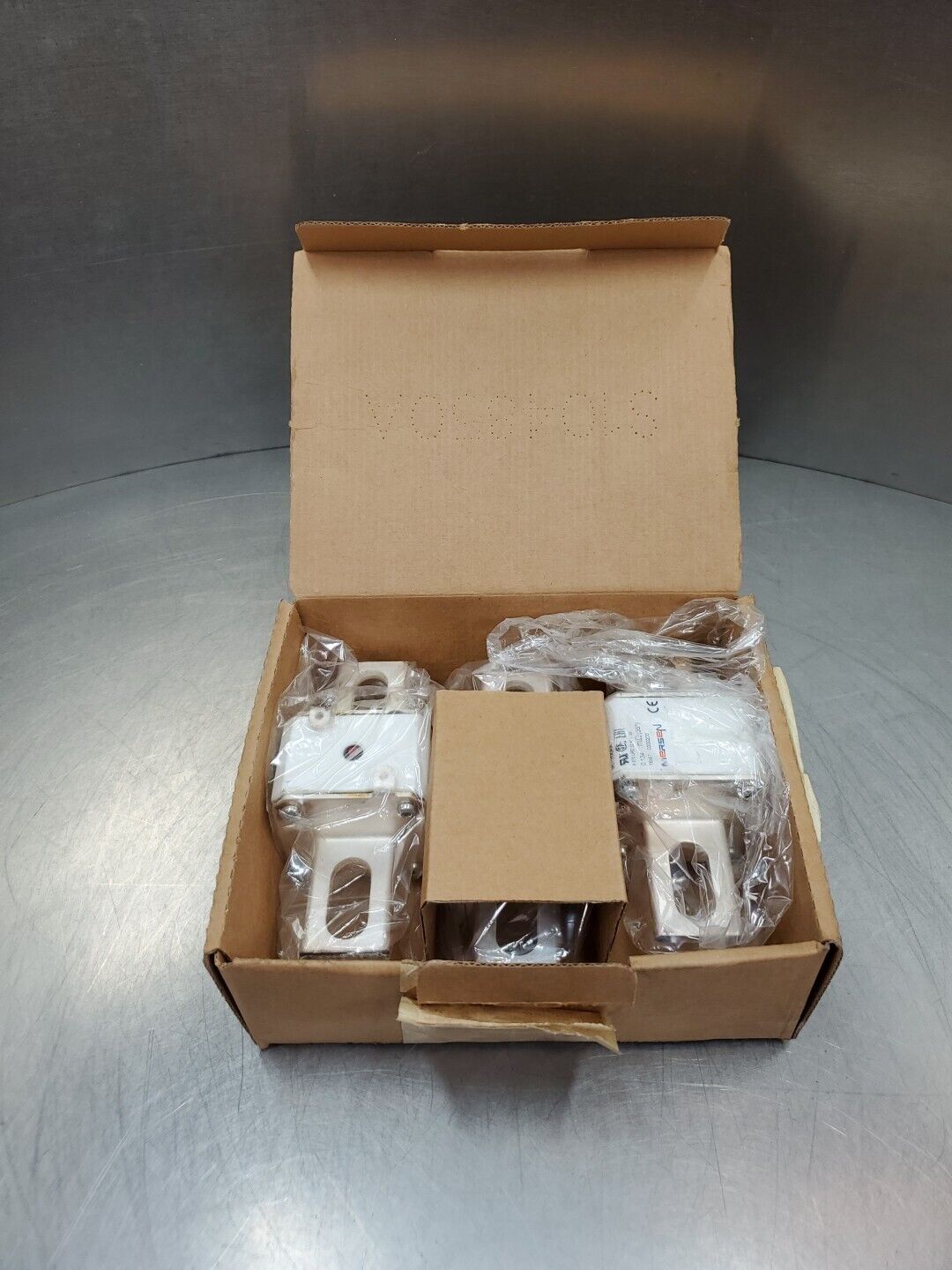 Mersen E300200 Protistor Semiconductor Fuse, (A070URD32KI0700) Lot of 3. 4C-34