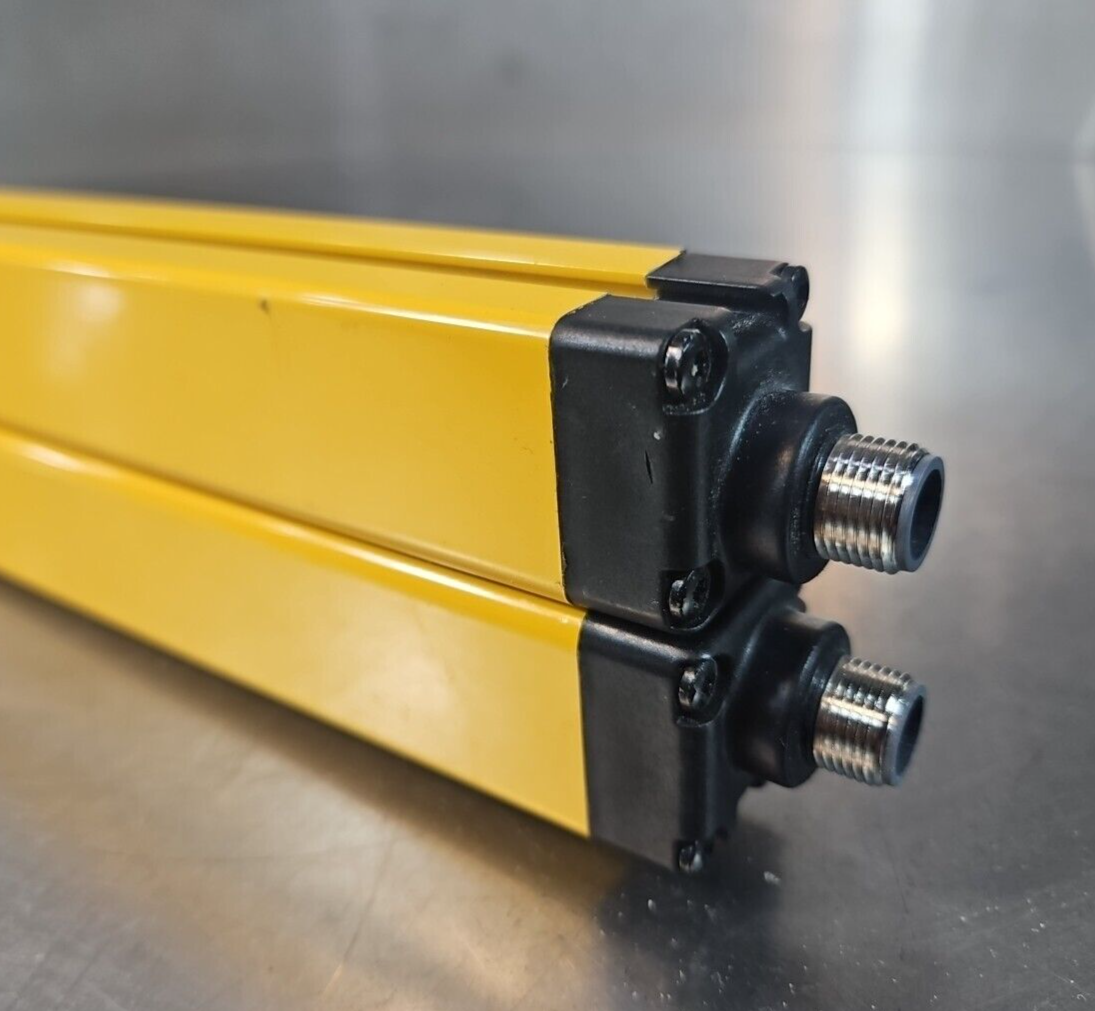 IFM OYA0760-30-4-12-P-1 /OY045S Light Curtain Transmitter & Receiver loc6E4