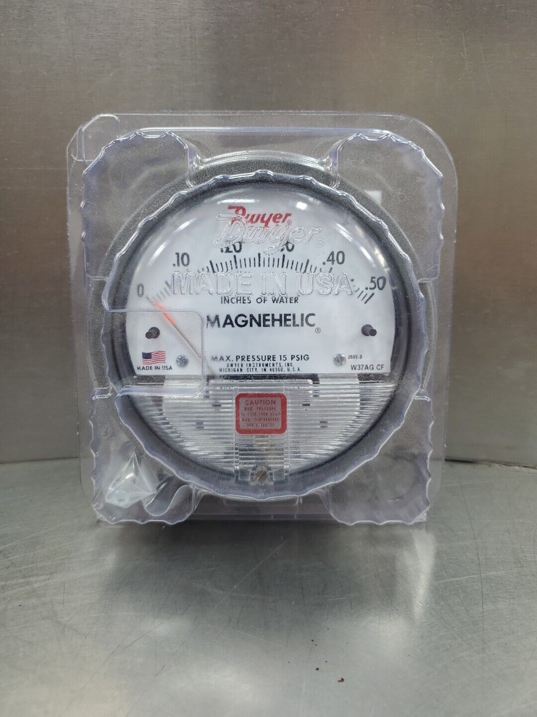 Dwyer Magnehelic W37AG CF Pressure Gauge, 0-.50 INCHES OF WATER. 6B-11