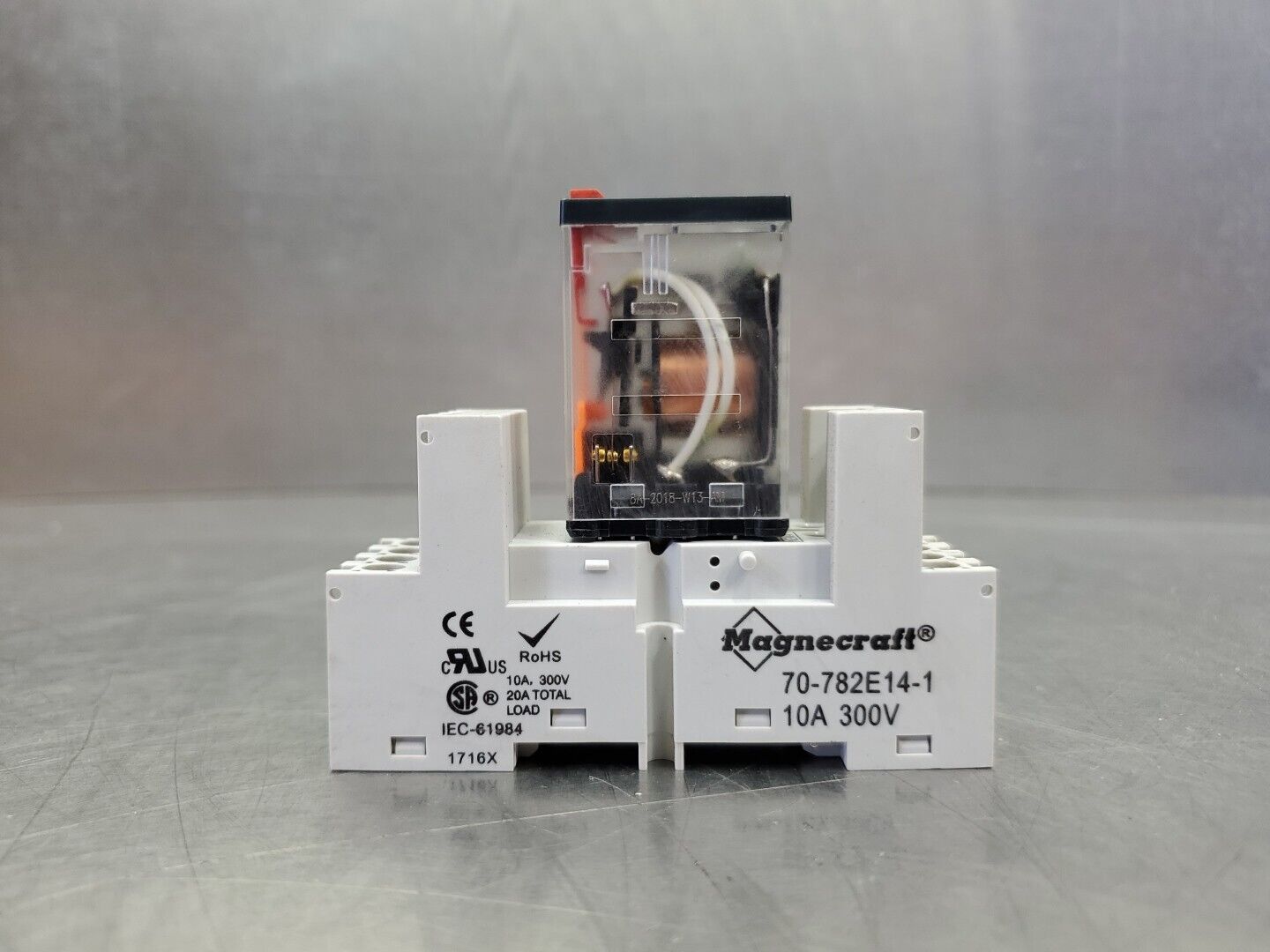 Schneider Electric 792XDXM4L-120A 6-8A Relay w/Magnecraft 70-782E14-1 Base 4B-34