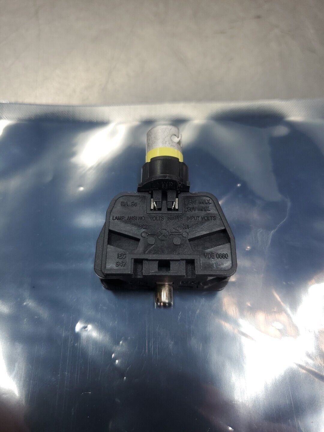 Allen Bradley 800E-2D0 Ser A Contact Block. 4D-35