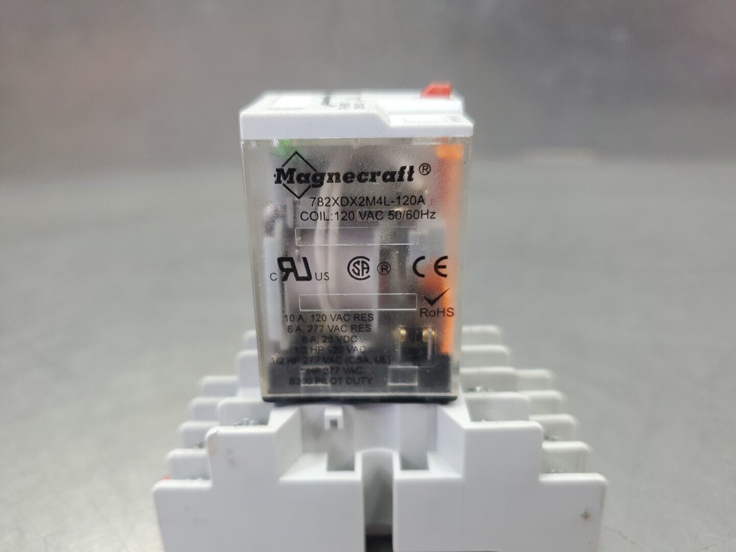 Magnecraft 782XDX2M4L-120A Relay w/ Magnecraft 70-461-1 Base. 4D-33