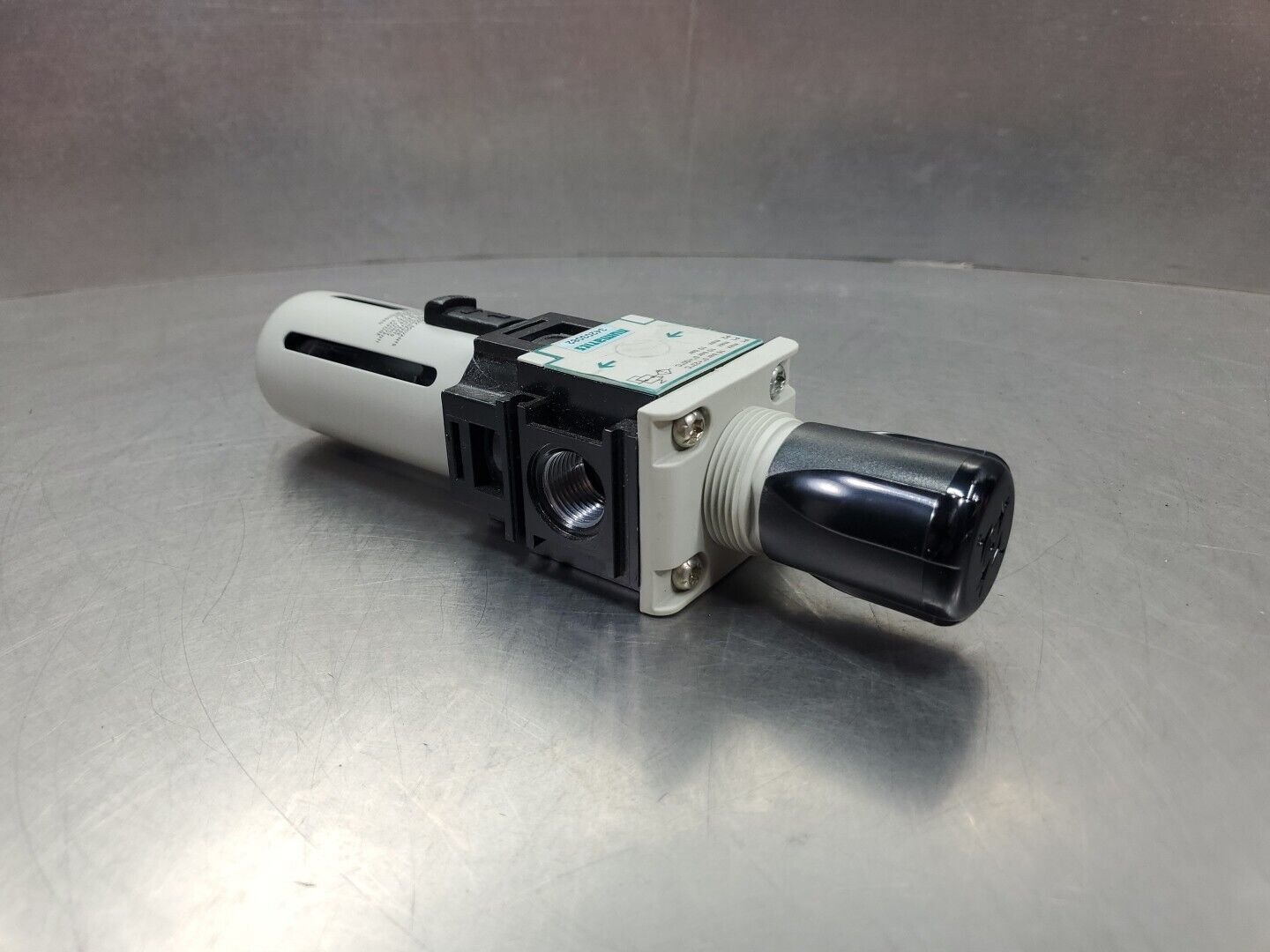 Numatics 34204052 Filter Regulator. 6E-11