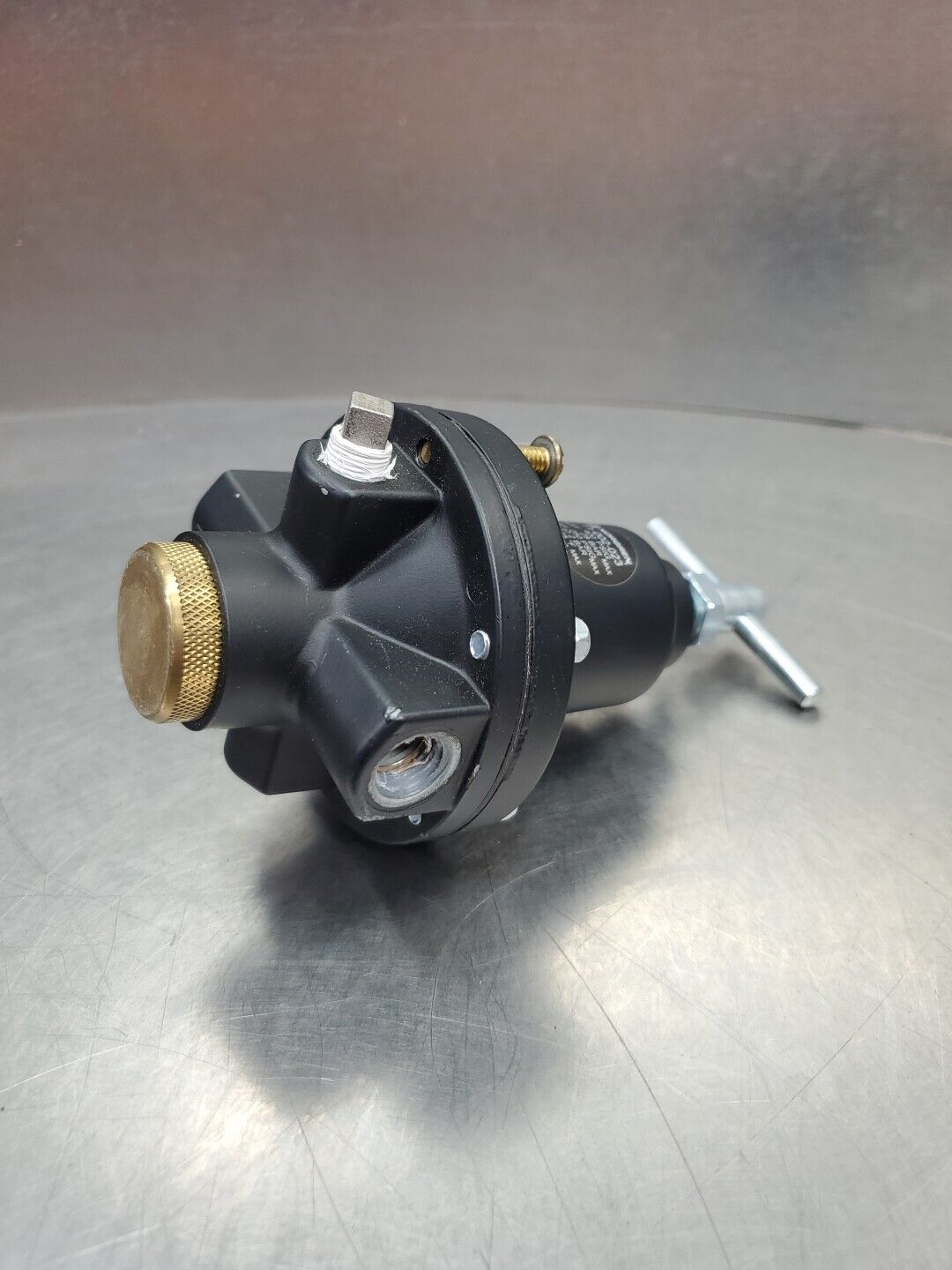 Norgren 11-002-023 Pressure Regulator, 400psi 1/4in. 6E-3