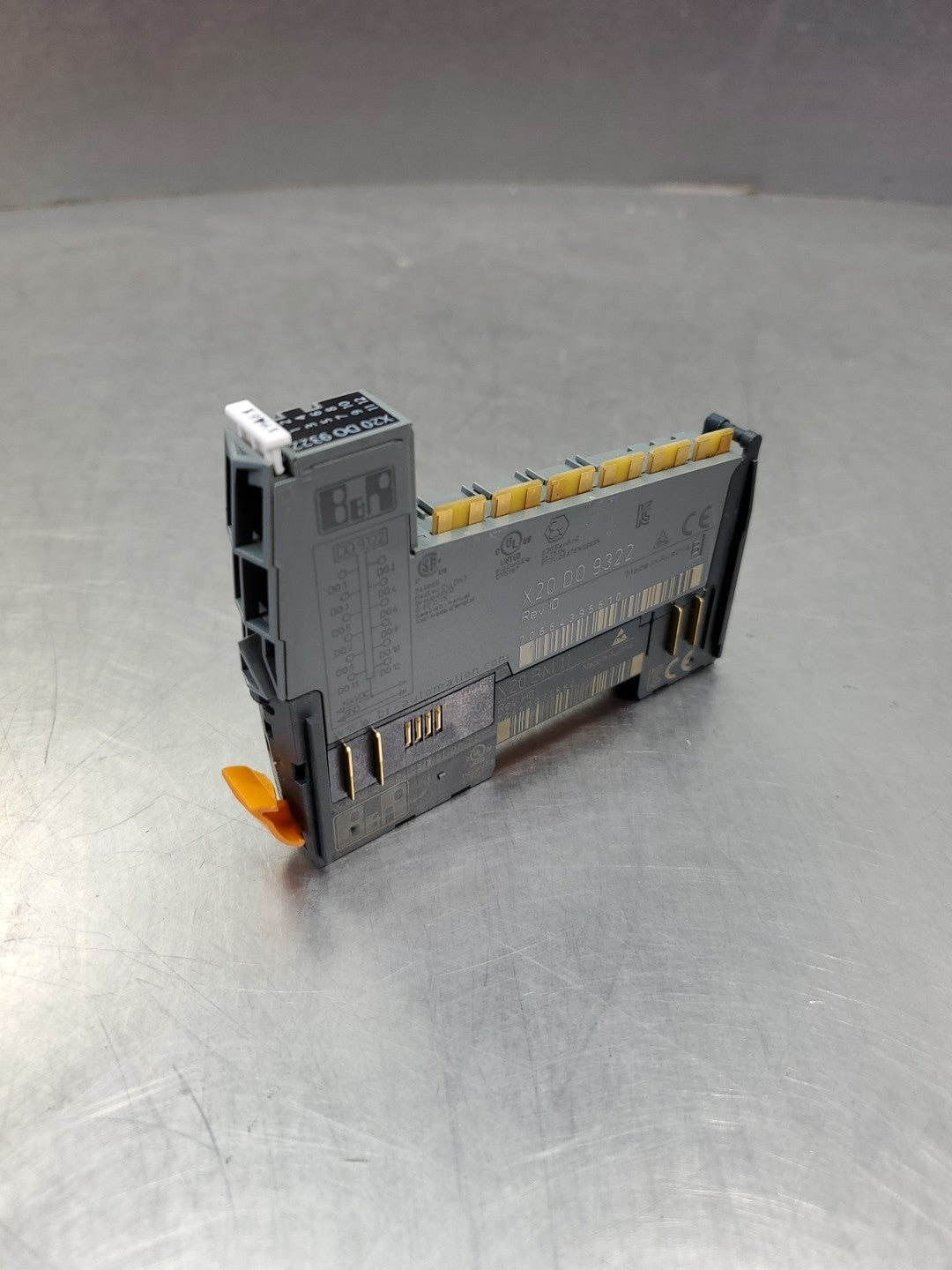47085118