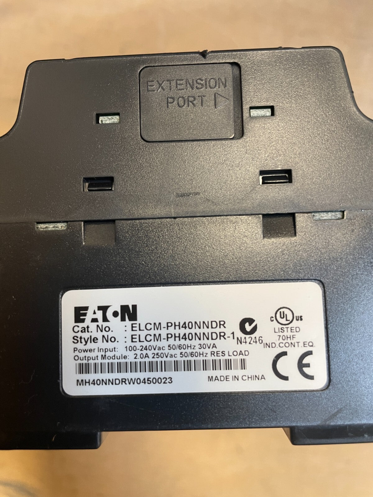 Eaton ELCM-PH40NNDR-1 Input100-240V Output 2.0A Programmable Logic Controller@2C