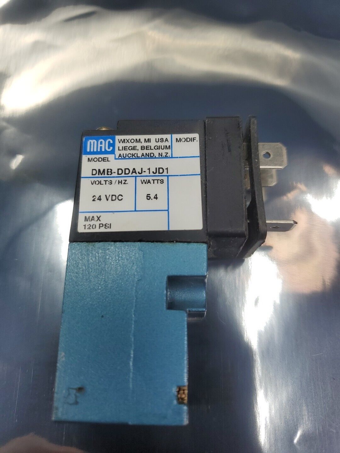 MAC DMB-DDAJ-1JD1 Solenoid Valve, 24VDC 5.4 Watts. 6A-12