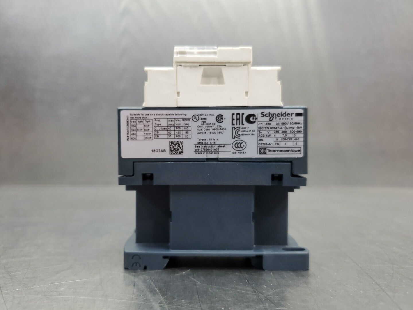Schneider Electric LC1D18 Contactor, 600V Coil 32A 3-15HP. 4B-36