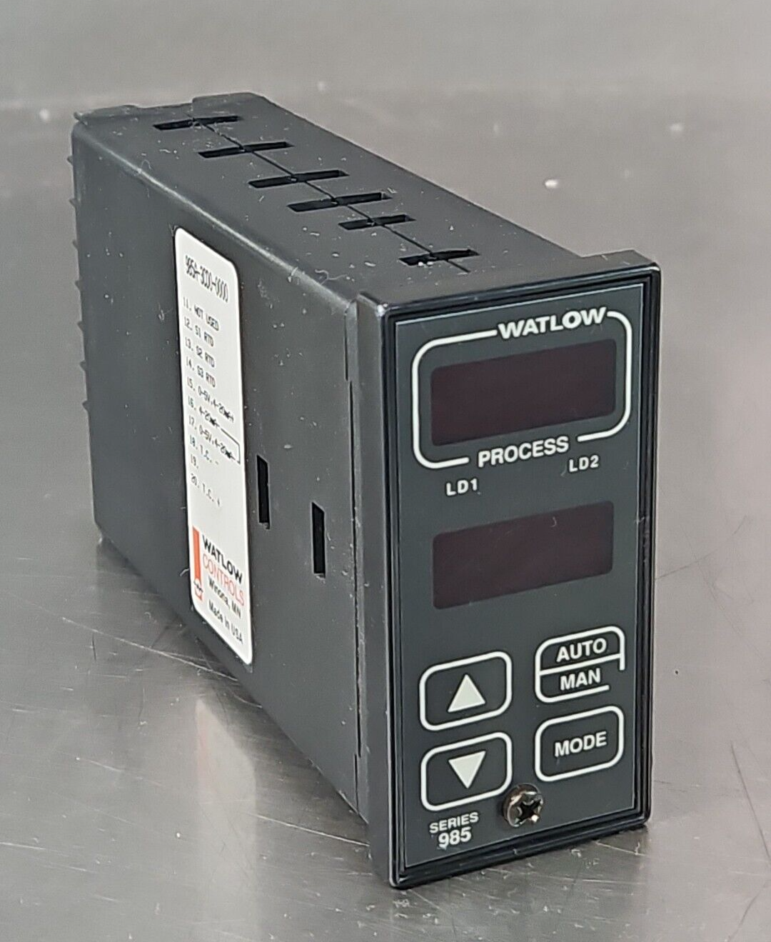 Watlow 985A-3CD0-0000 Temperature Controller (BIN643)