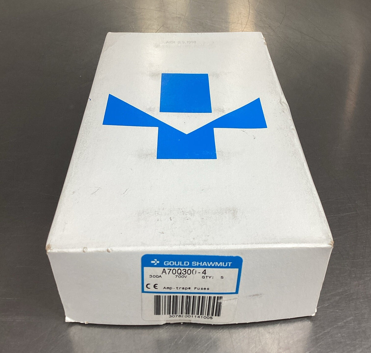 GOULD SHAWMUT A70Q300-4 FUSE 300 AMPS 700VAC AMP TRAP (1 Fuse Each) 4C-34