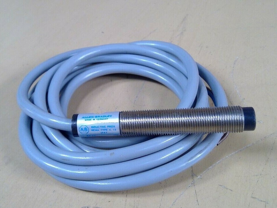 Allen-Bradley 871C-E4B12 Ser. A Inductive Proximity Sensor 5E-1/4