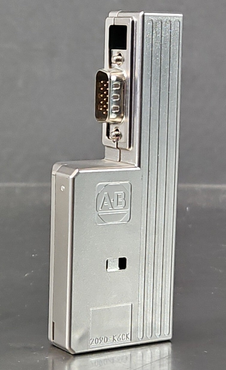 Allen Bradley 2090-K60K Servo-Motor Male Connector 15-Pin. 4D-18