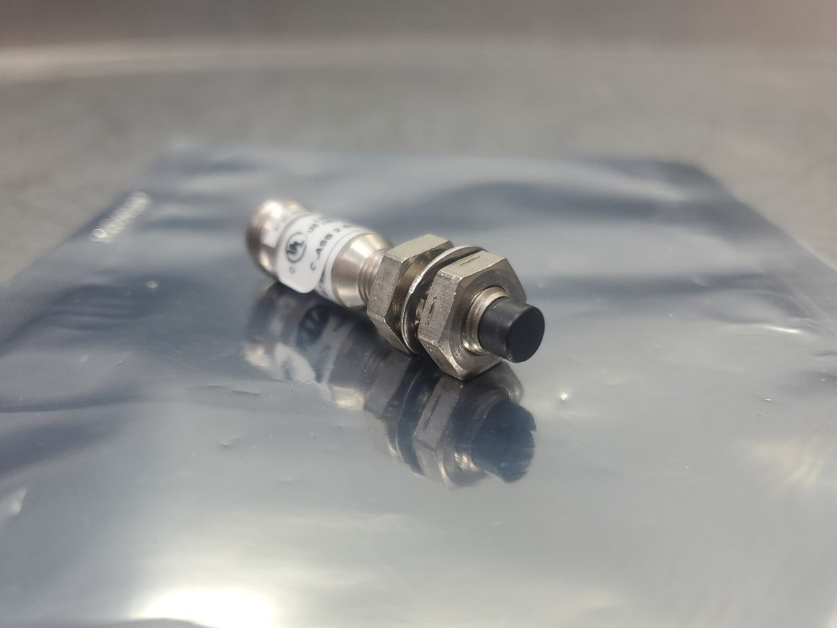 Allen-Bradley 872C-DH3NP8-D4 Proximity Sensor. 5E-36/5