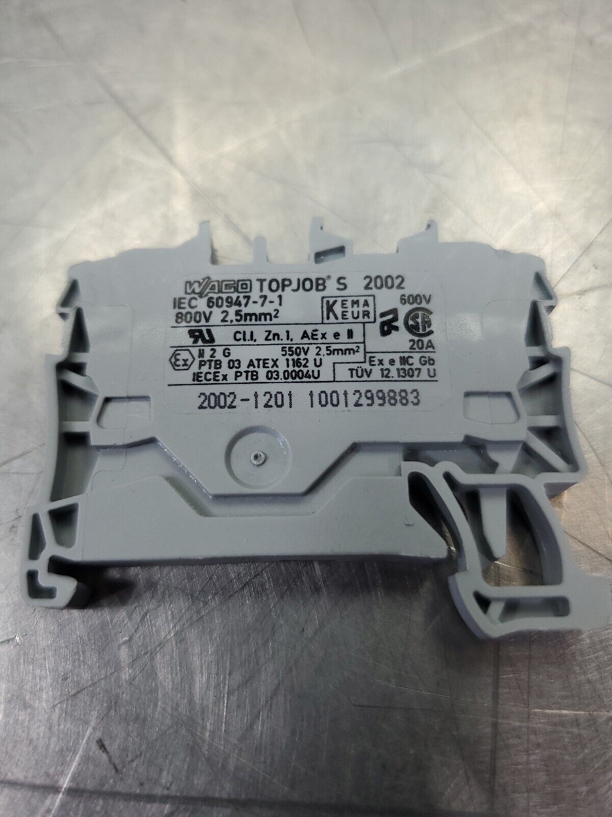 WAGO 2002-1201 2-CONDUCTOR THROUGH TERMINAL BLOCK. 4D-8