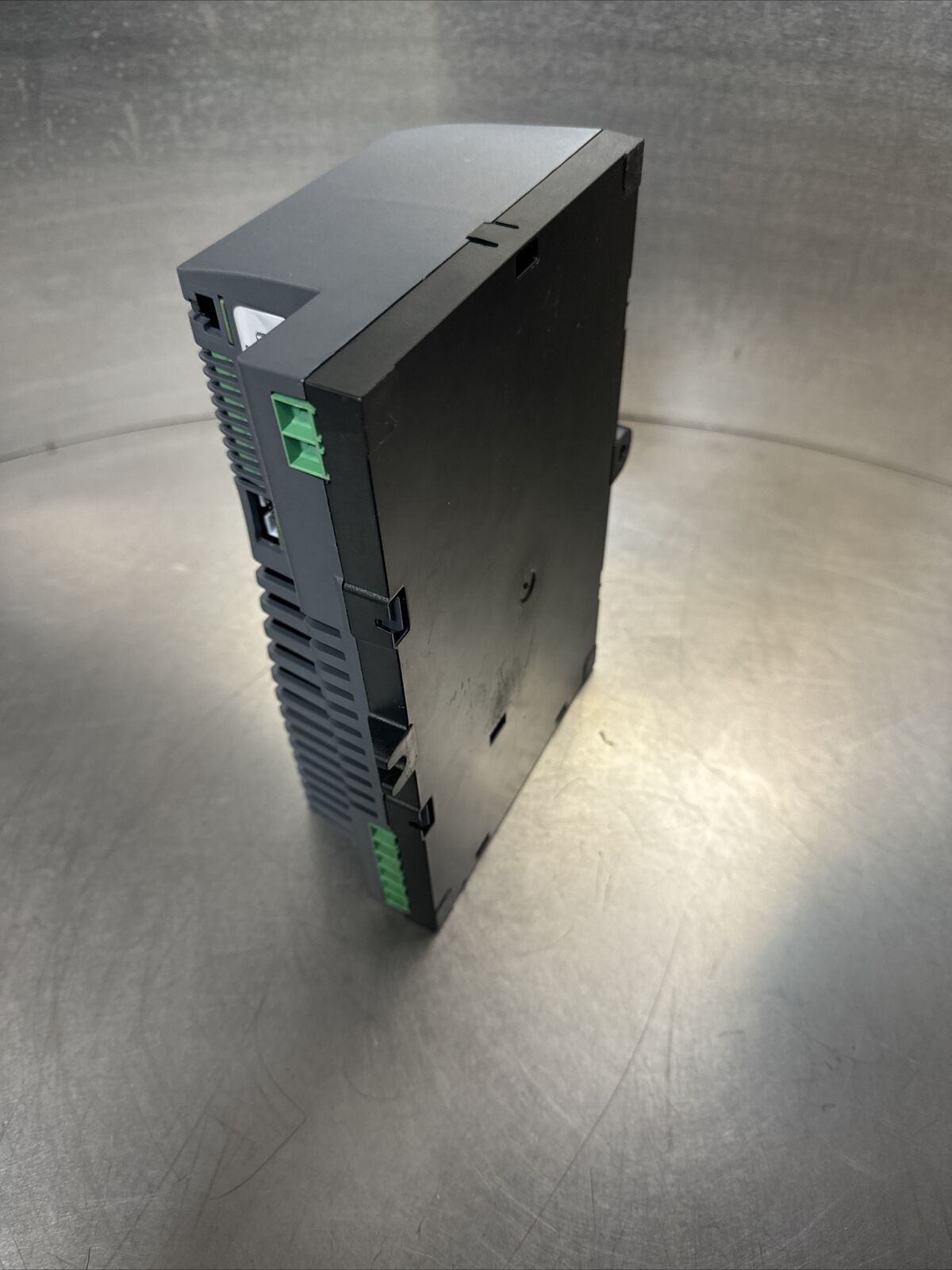 Control Techniques Emerson FXMP25 Field Controller 2102 26A 208-480VAC @2.5.2