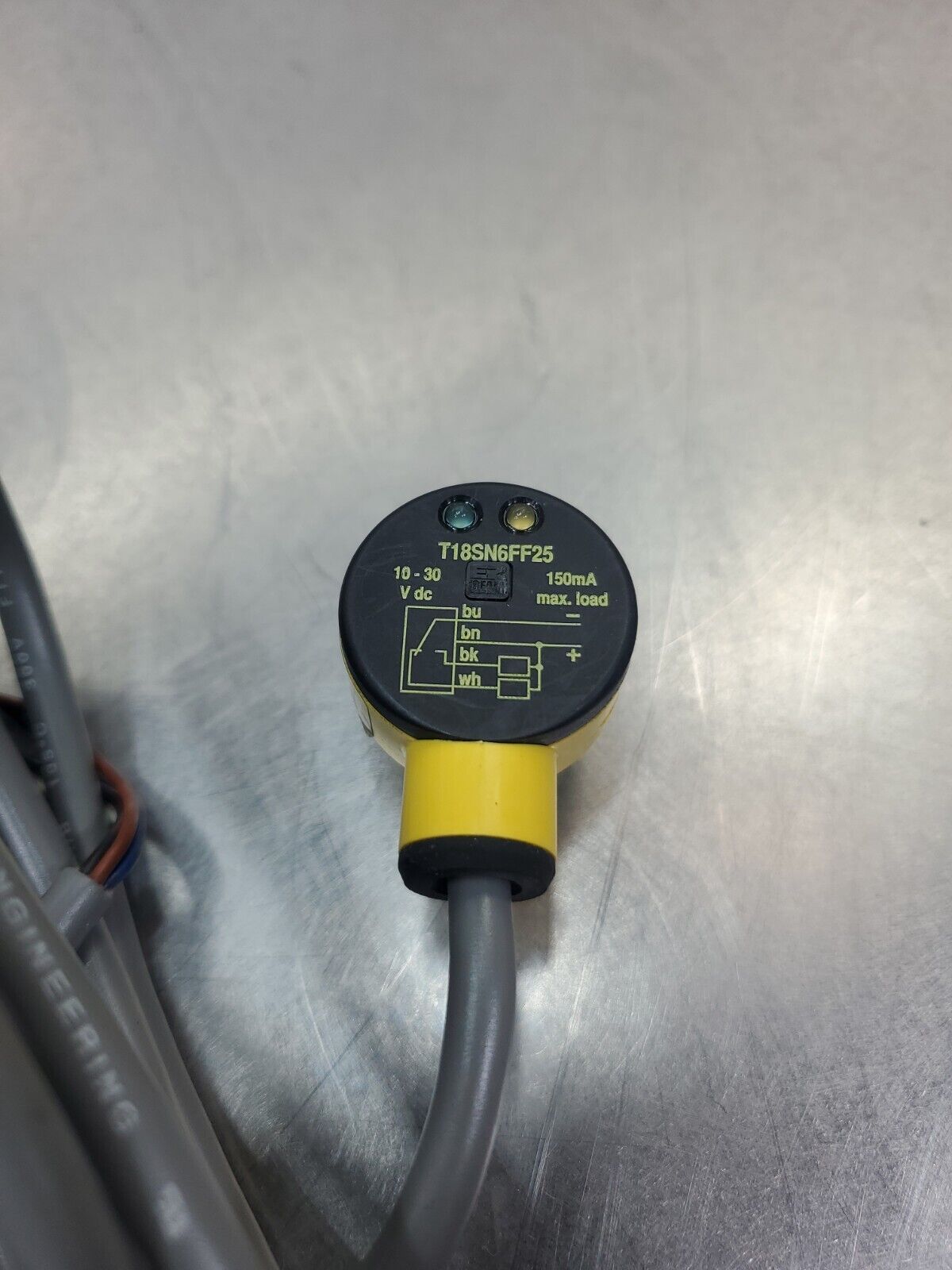 BANNER ENGINEERING T18SN6FF25Q 10-30VDC Proximity Sensor. 3E-26