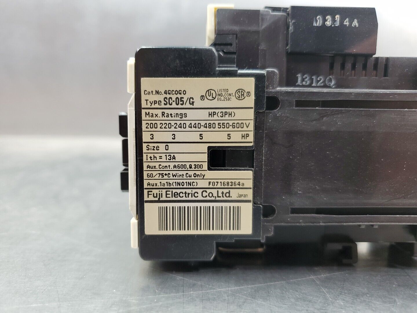 Fuji SC-05/G Contactor Block w/SZ-RM Module. 4B-23