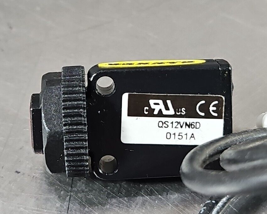 BANNER QS12VN6D Sensor Module Loc5E-16