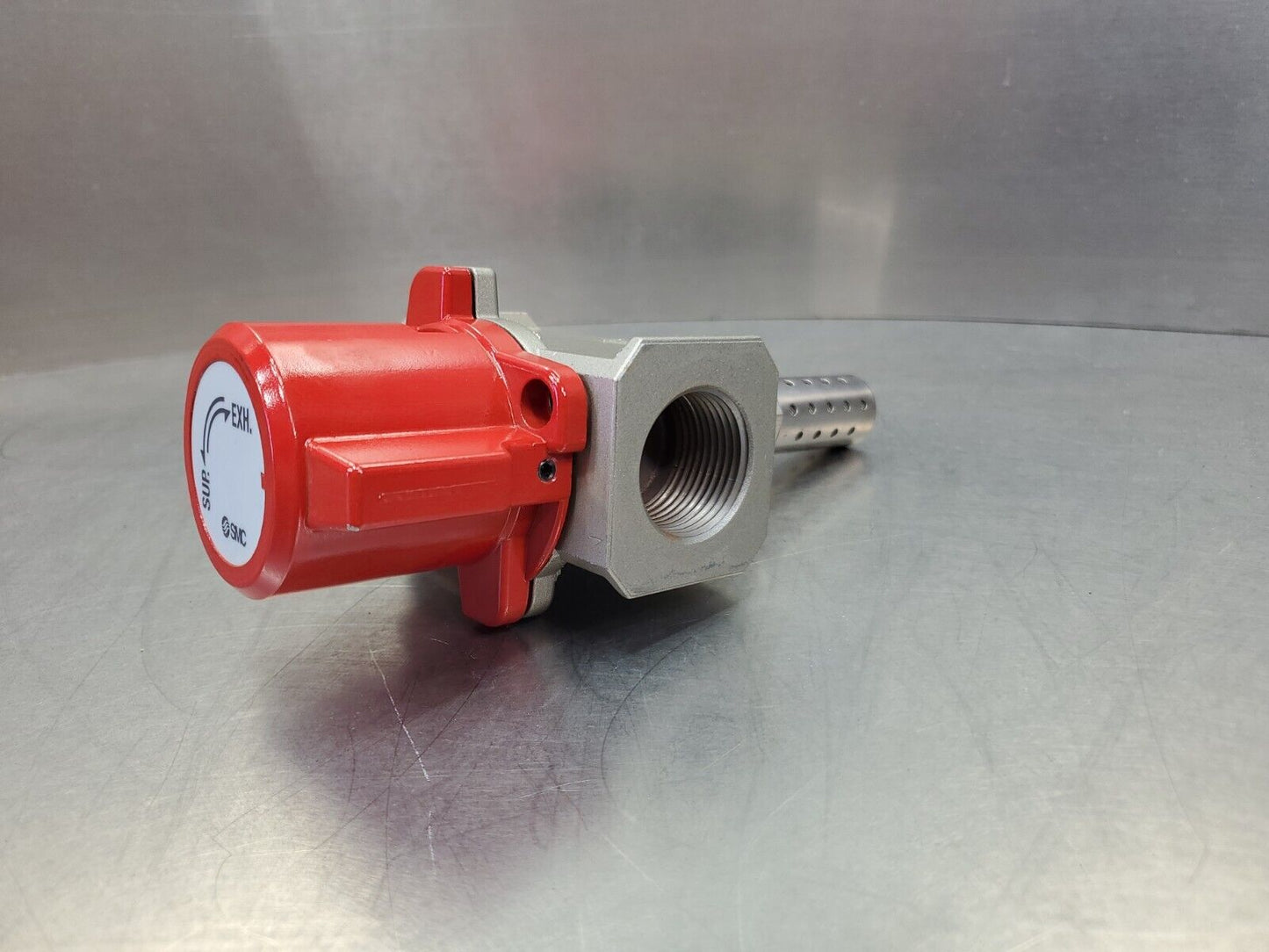 SMC VHS50-N10-RZ PNEUMATIC VALVE LOCK-OUT 3 POINT 15-150 PSI. 6D