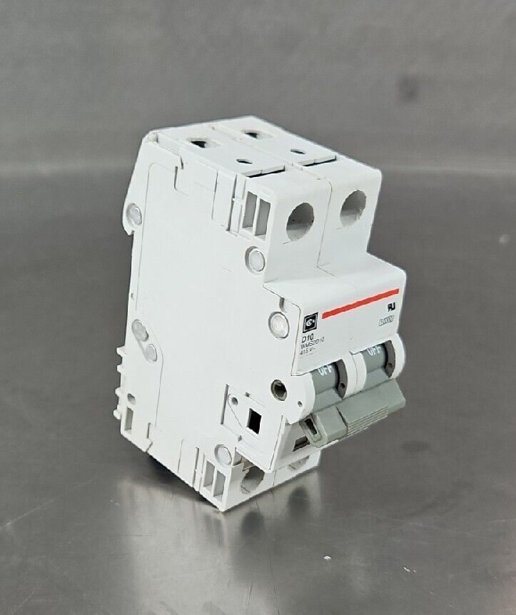 EATON WMS2D10 10A 2-Pole Miniature Circuit Breaker. Loc 4A-22