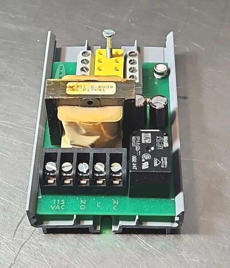 Banner MPS 15 SENSOR AMPLIFIER. Loc5E25