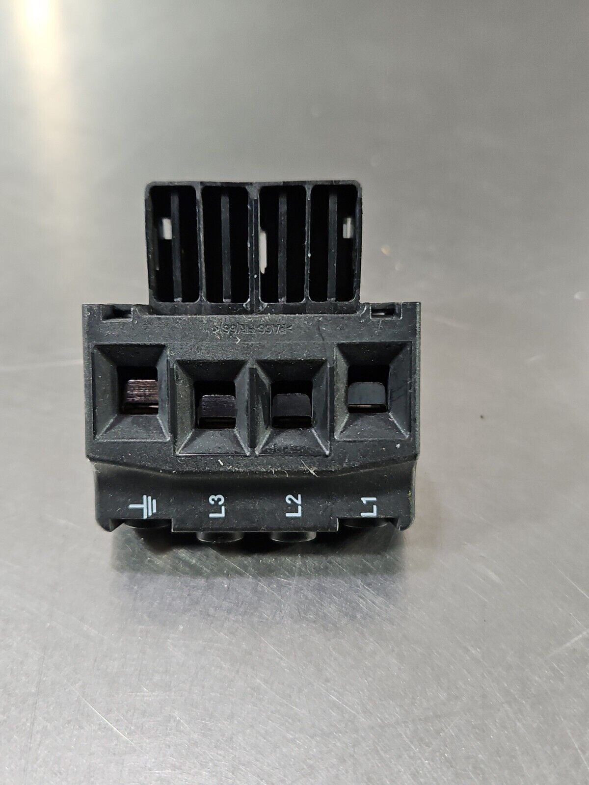 ALLEN-BRADLEY PN-140590 TERMINAL BLOCK. Loc 3E-32