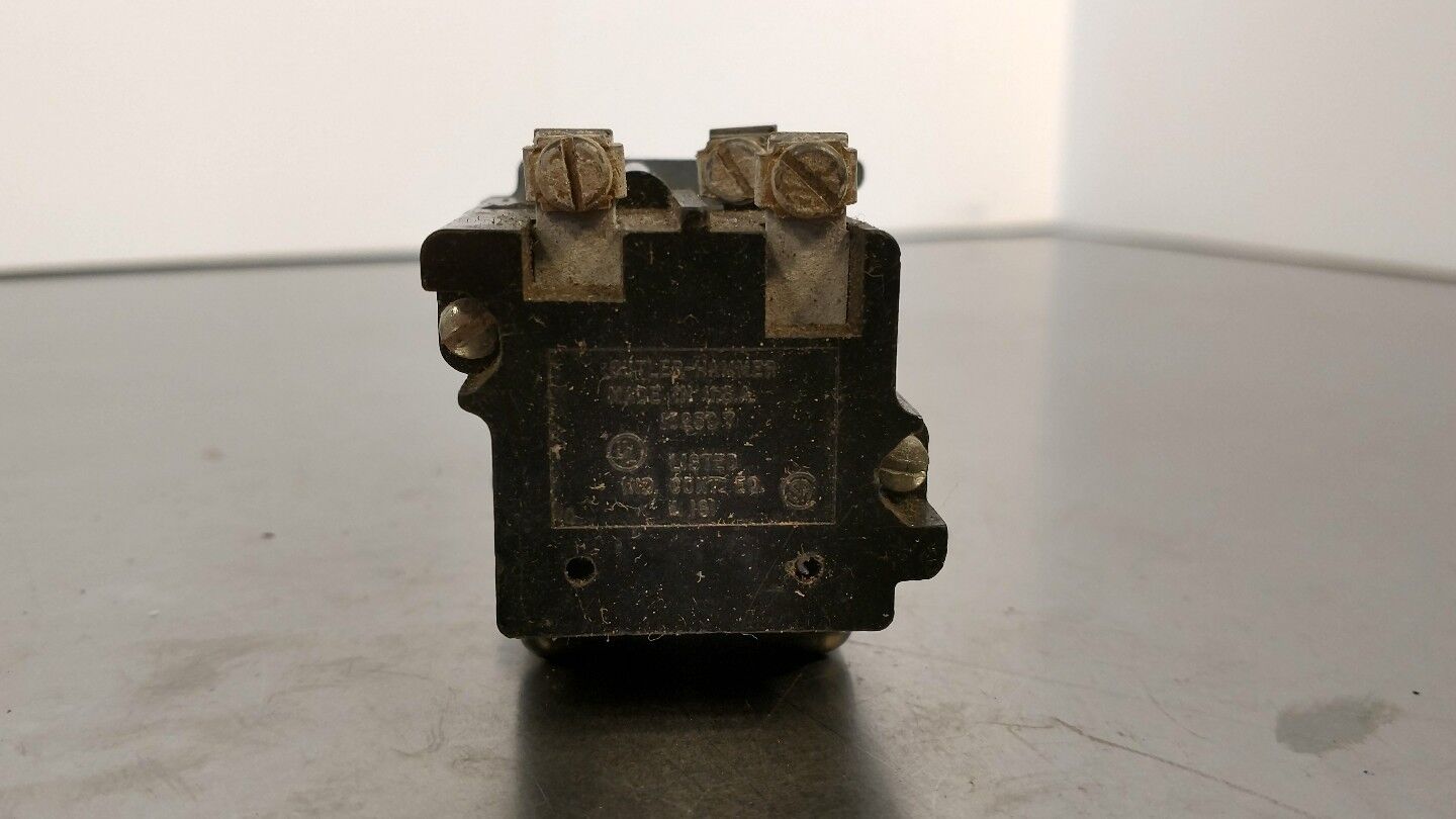 CUTLER-HAMMER 10250T Red Illuminated Button 4A