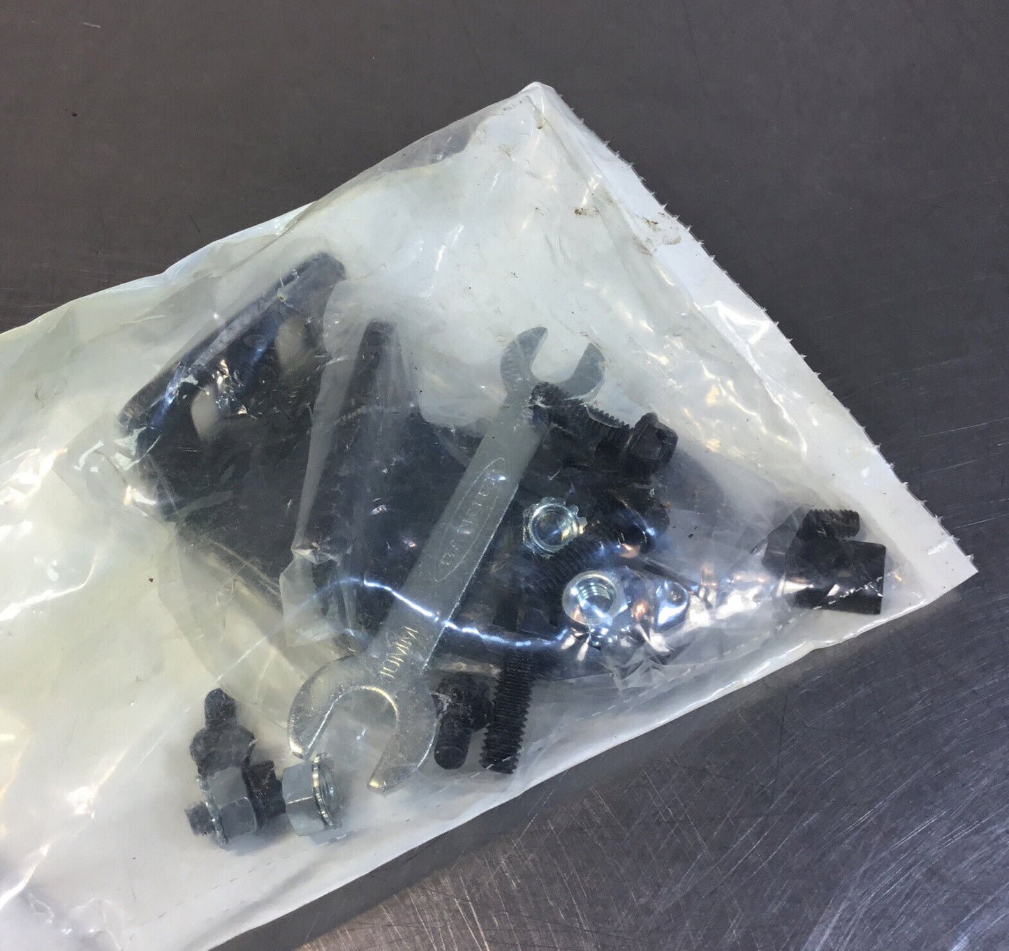 BANNER EZA-MBK-11 / 71470 STANDARD MOUNTING (L-BRACKET) 6D