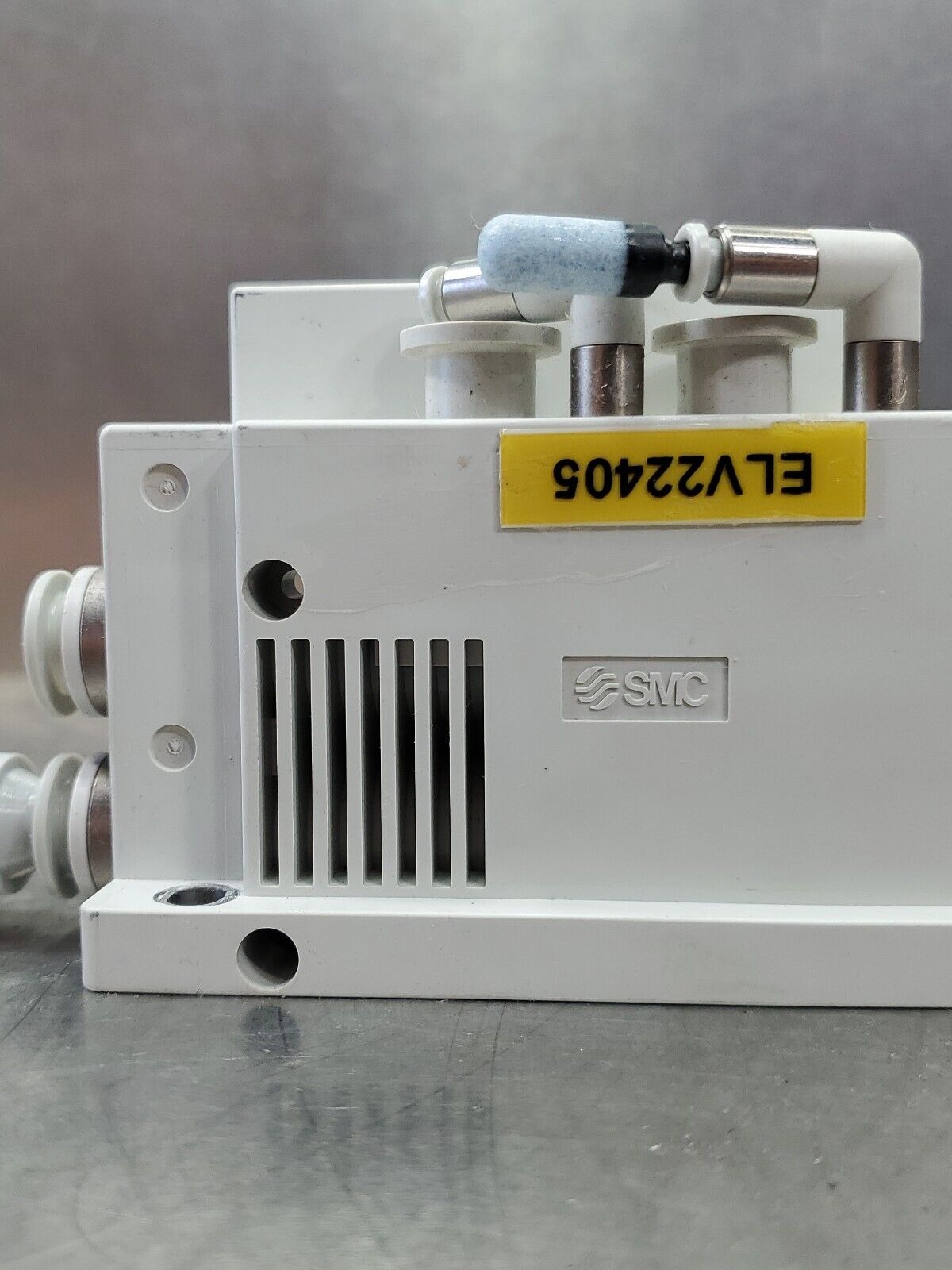 SMC Manifold Endcap for SY5100R-5U1 24VDC 0.4W Solenoid Valves 6D-12