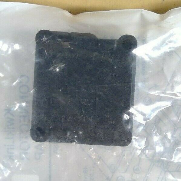 DeviceNet KwikLink 1485A-C5E4 Series A Connector Dust Cap 3D-7