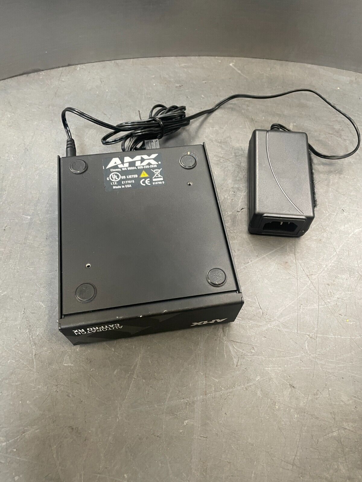 AMX FG1010-48-01 Black Auto Patch CatPro RX to Stereo VGA Decoder / Receiver