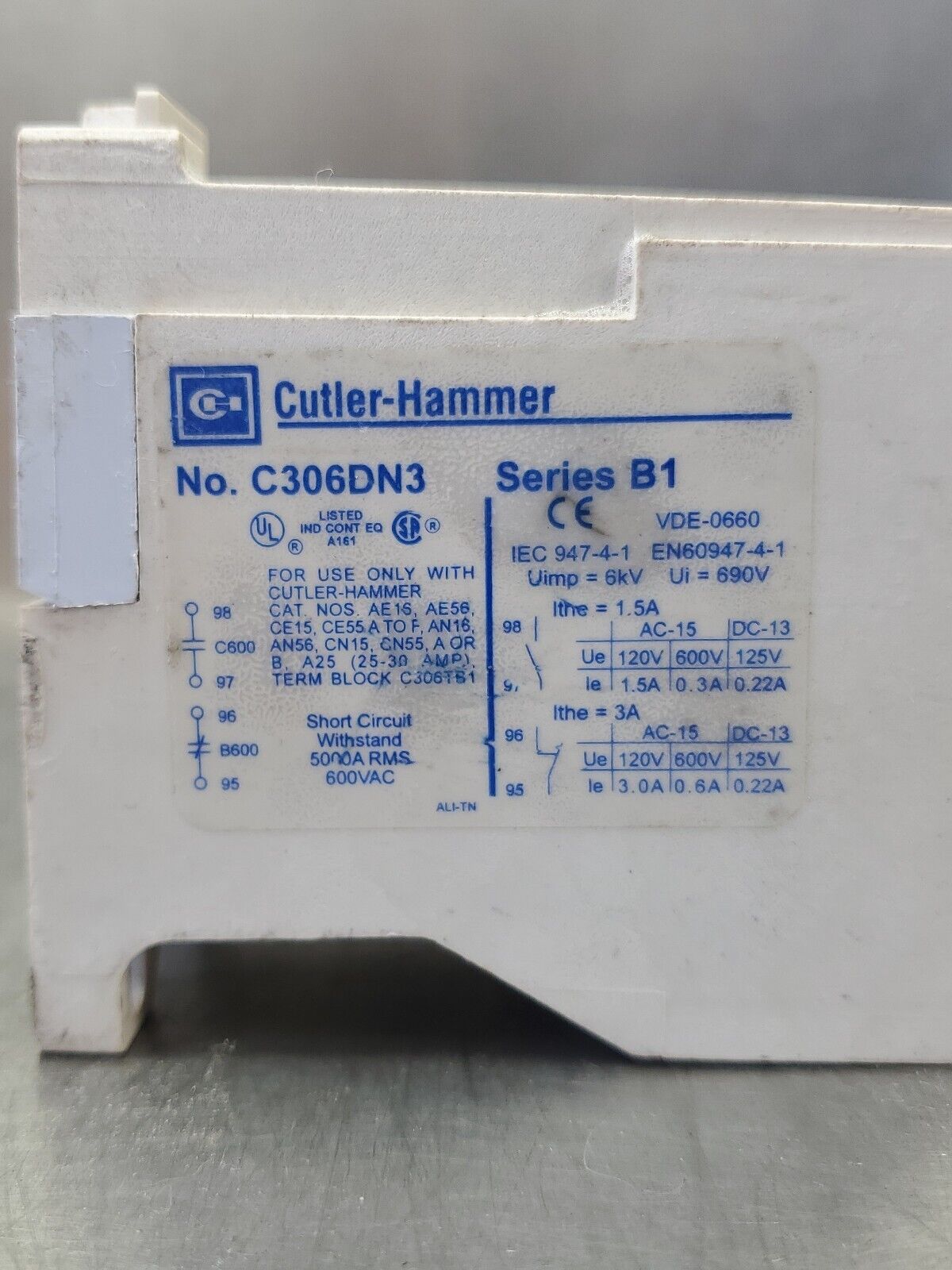 Cutler-Hammer C306DN3 Thermal Overload Relay w/(3) H2009B Mods. 4E-4