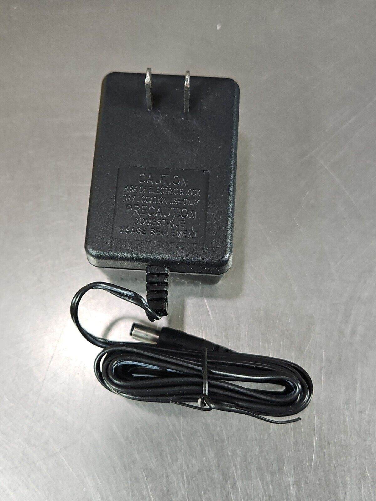 TRIAD WDU9-500. AC Adapter for Triad Magnetics WDU. Loc 4E-13