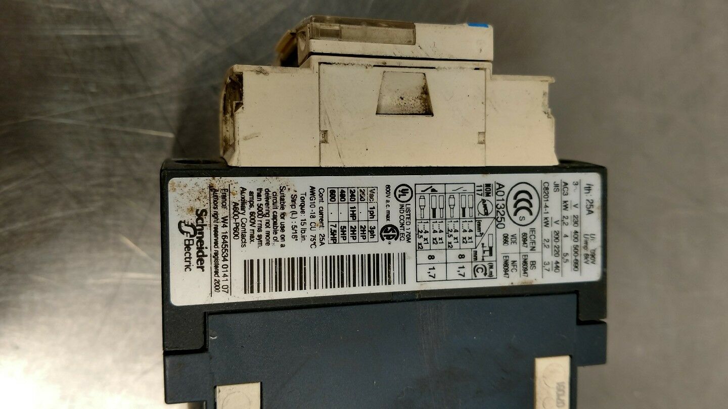 TELEMECANIQUE LC1 D09 Contactor 4E-13