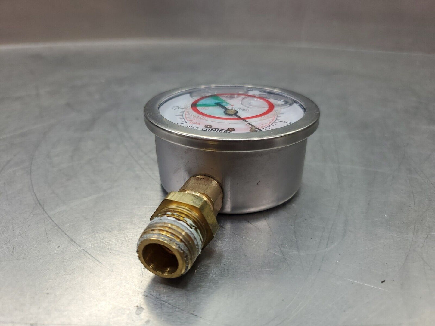 Winters Gauge 4" Face S/S Case 30 PSI 1/4" NPT Brass (PFQ709) 6E