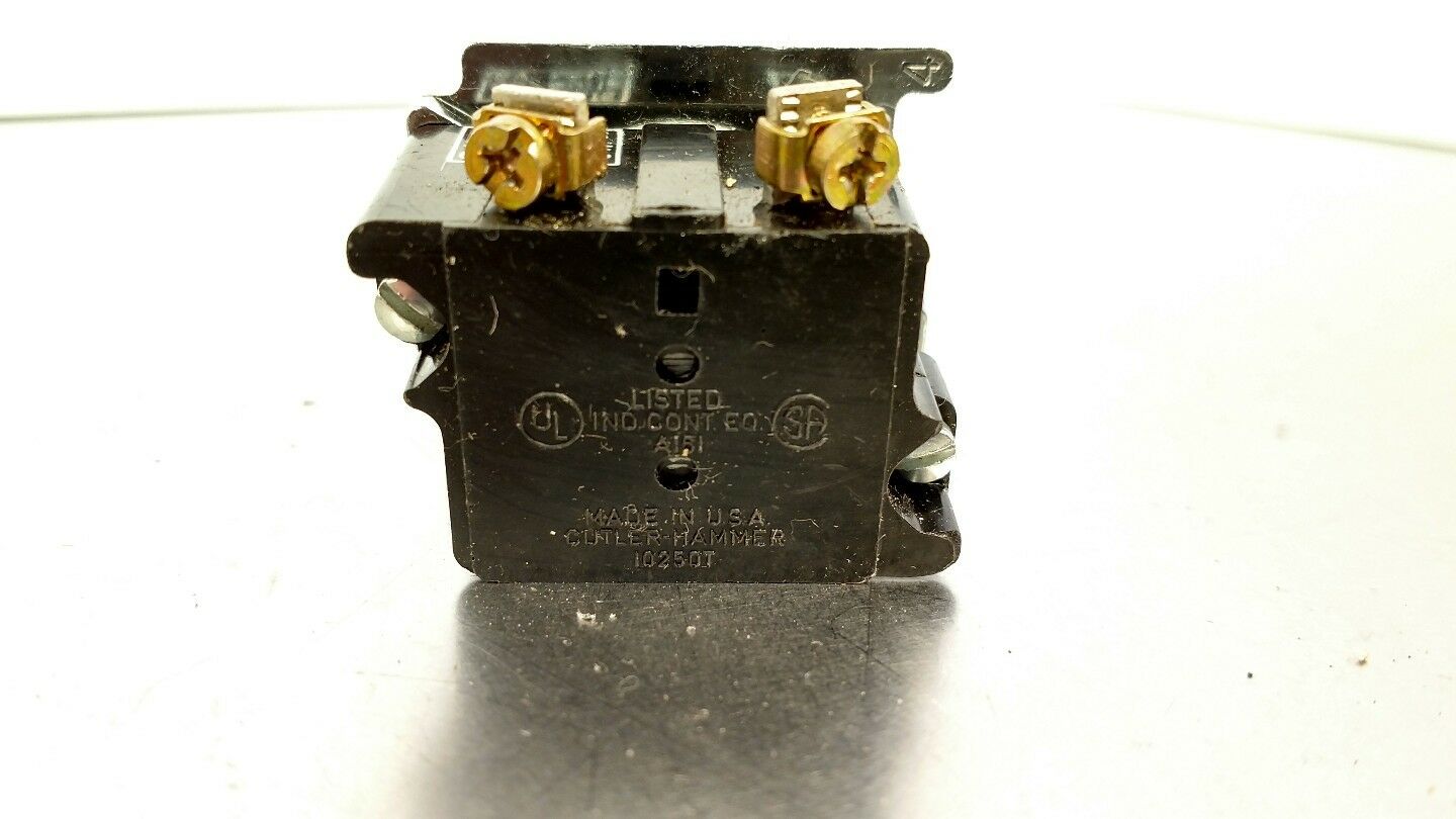 CUTLER-HAMMER 10250T White Button 4A