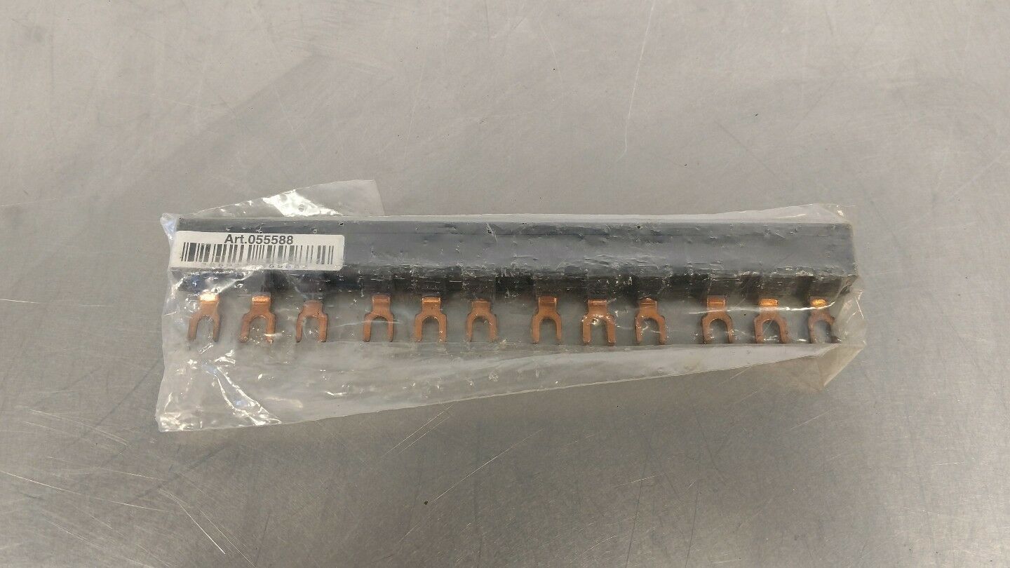 TELEMECANIQUE Square D GV2 G445 600V 63A 12-PIN Bus Bar 6B