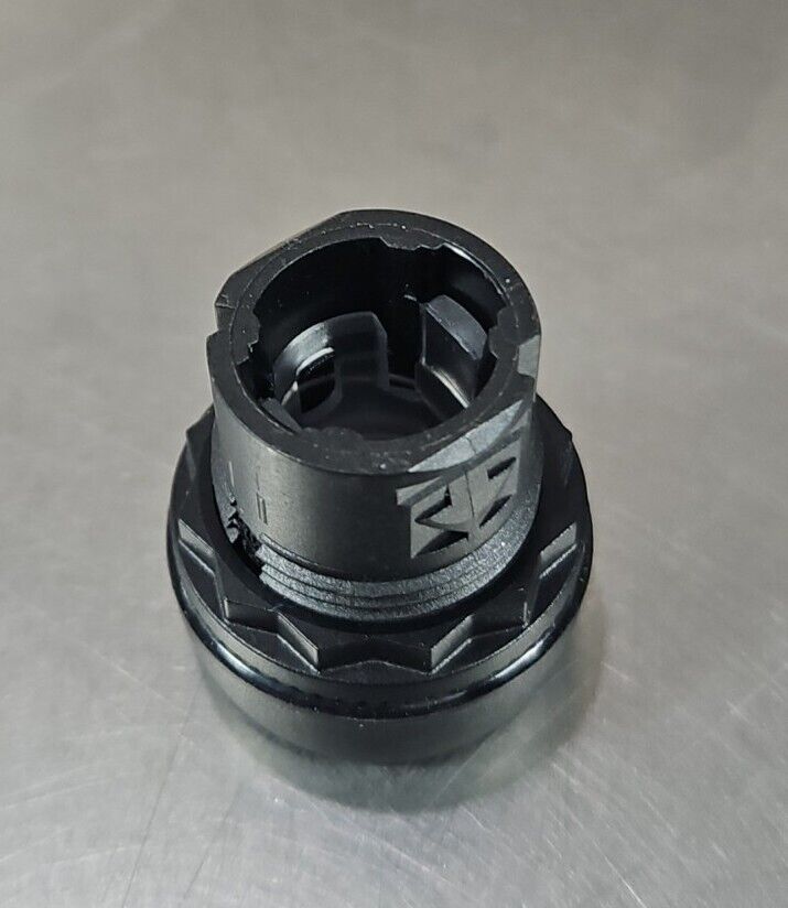 Allen-Bradley 800FP-LF3 Illuminated Plastic Push Button white Lens. Loc 4E-8