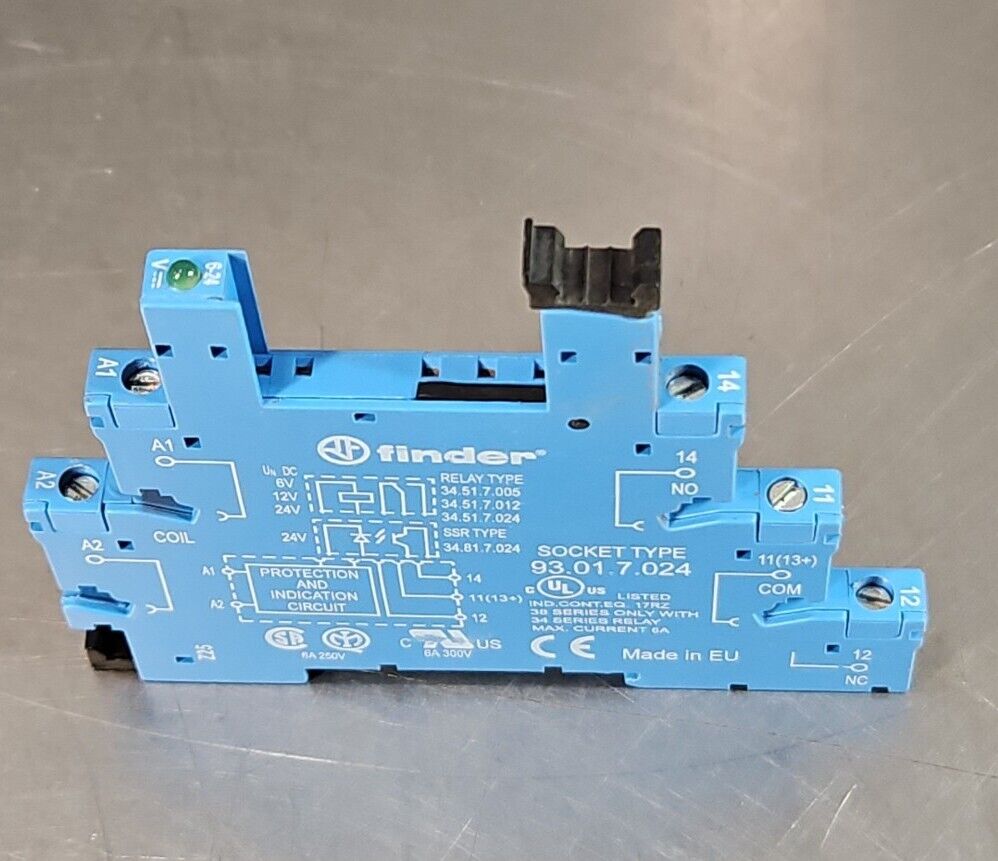 FINDER 93.01.7.024 RELAY SOCKET NSNP. 3C-23