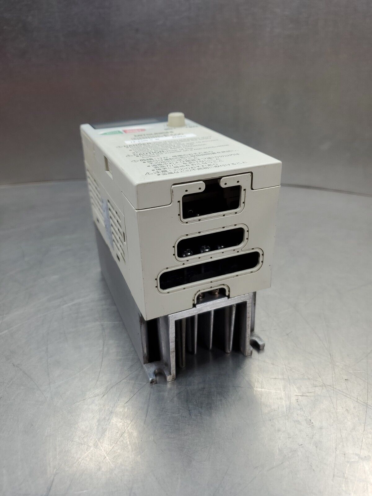 Mitsubishi FR-E520-0.4K 0.4kW Inverter Drive. 1B-13