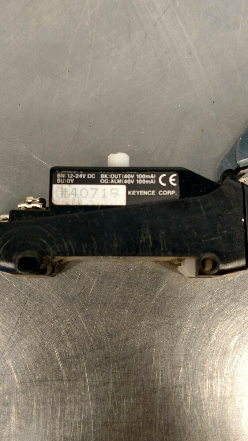 KEYENCE Photoelectric Sensor Amplifier ES-X38 BIN#3
