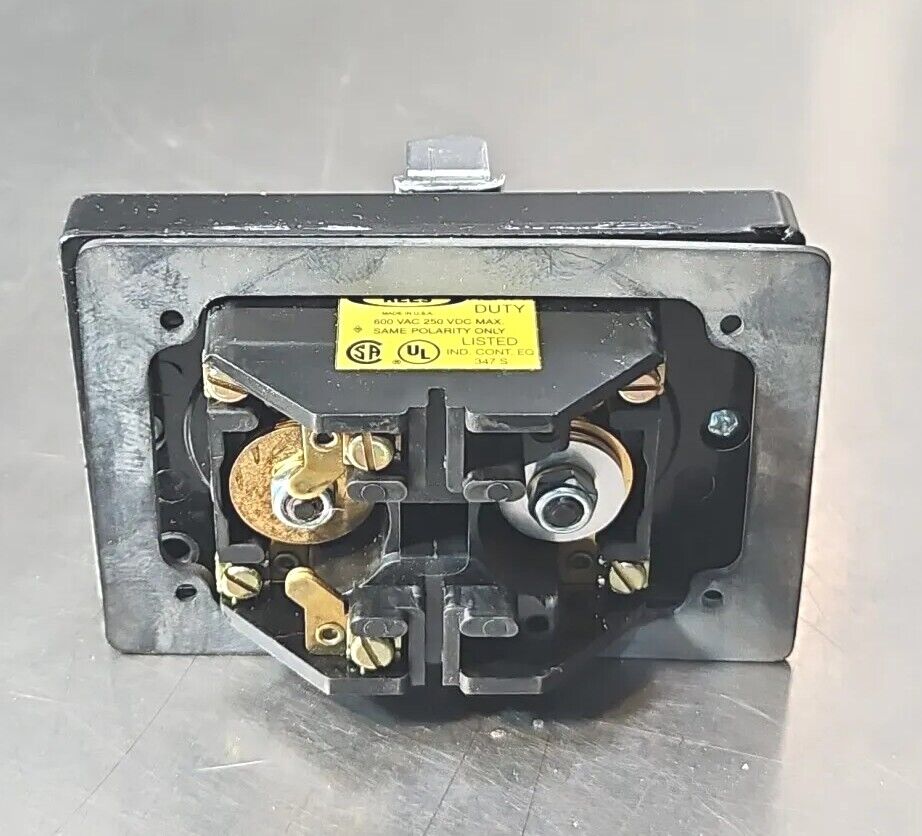 Rees Inc 04062-032 Selector Switch. Loc4E-28